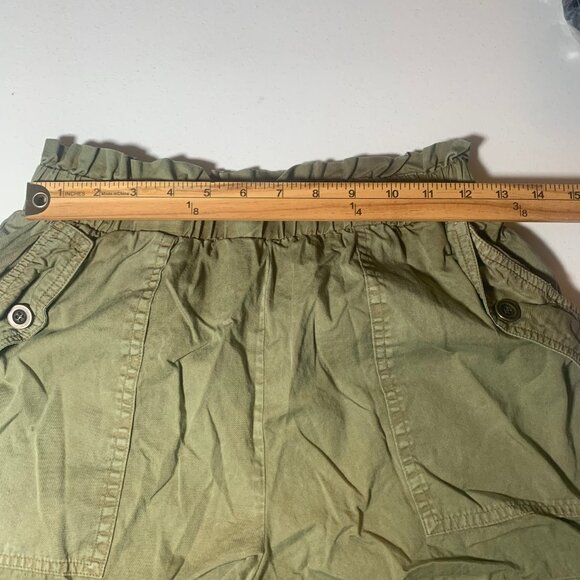 JANE AND DELANCEY WOMENS SMALL PAPER BAG SHORTS OLIVE ARMY GREEN CARGO - Picture 6 of 15